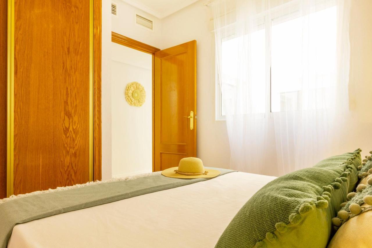 Apartamento Pink Maritimo Torrevieja Exteriör bild