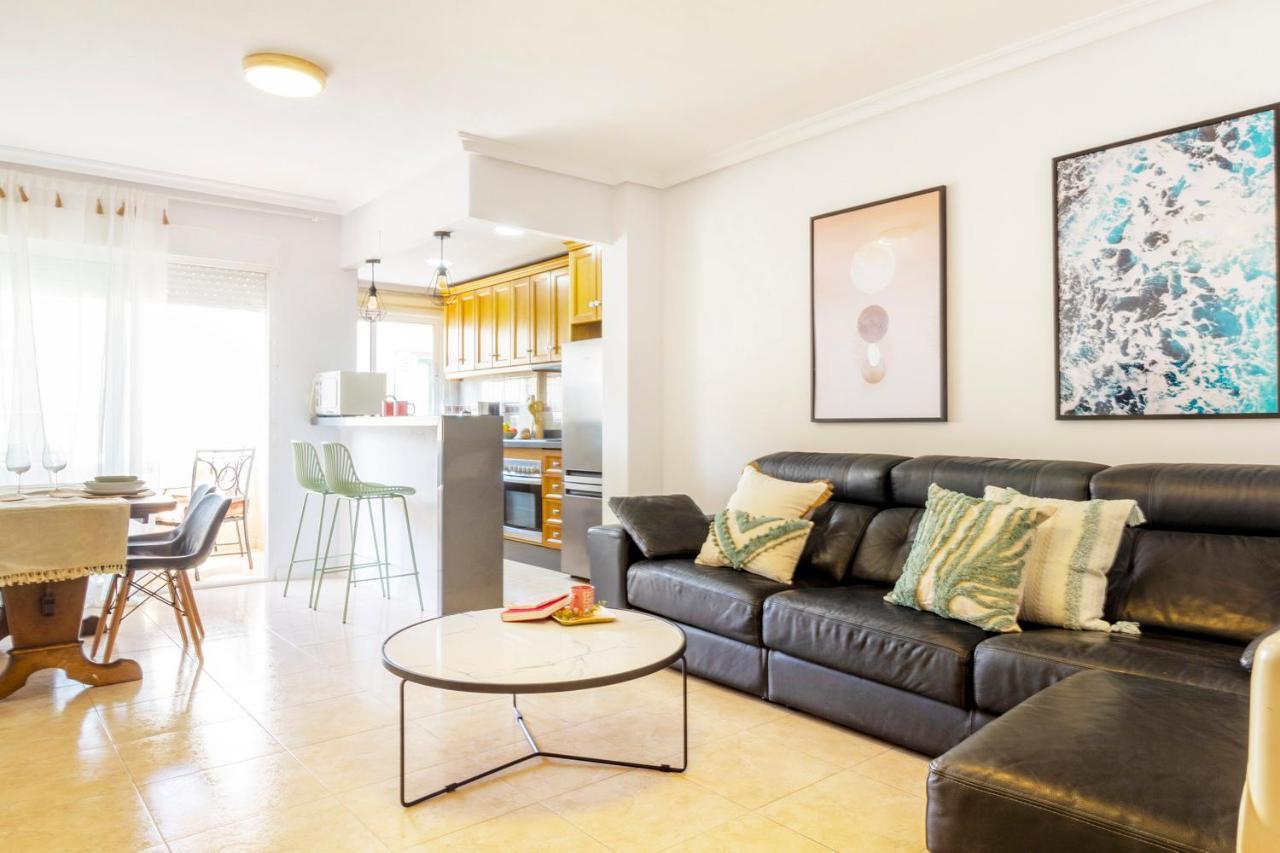 Apartamento Pink Maritimo Torrevieja Exteriör bild