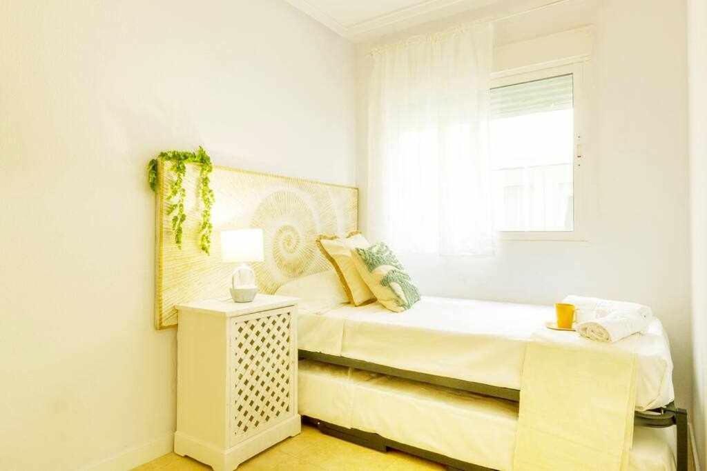 Apartamento Pink Maritimo Torrevieja Exteriör bild